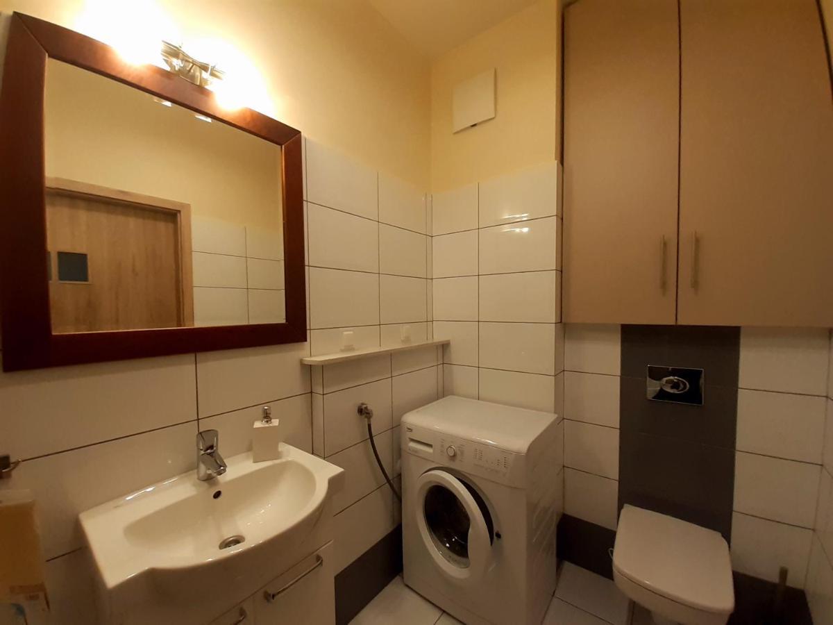 Green Wilanow Apartment With Free Parking Varşova Dış mekan fotoğraf
