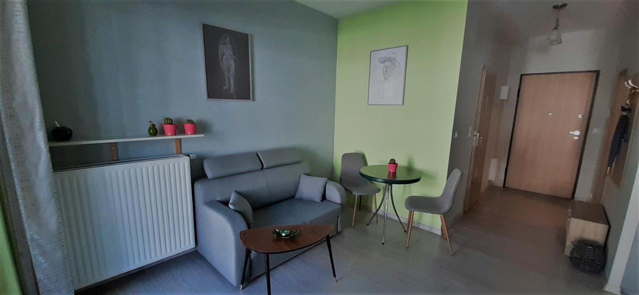 Green Wilanow Apartment With Free Parking Varşova Dış mekan fotoğraf
