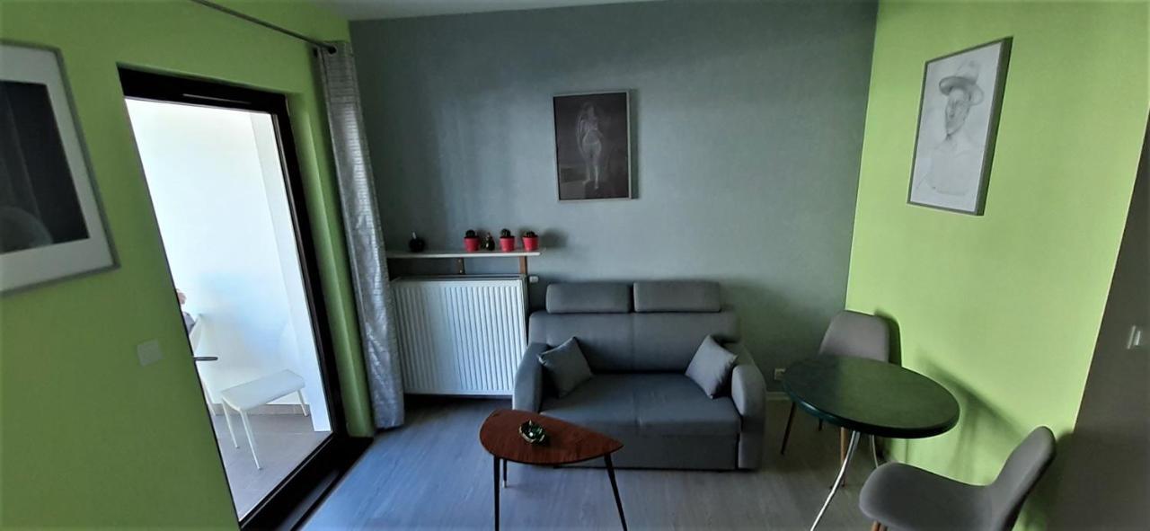Green Wilanow Apartment With Free Parking Varşova Dış mekan fotoğraf
