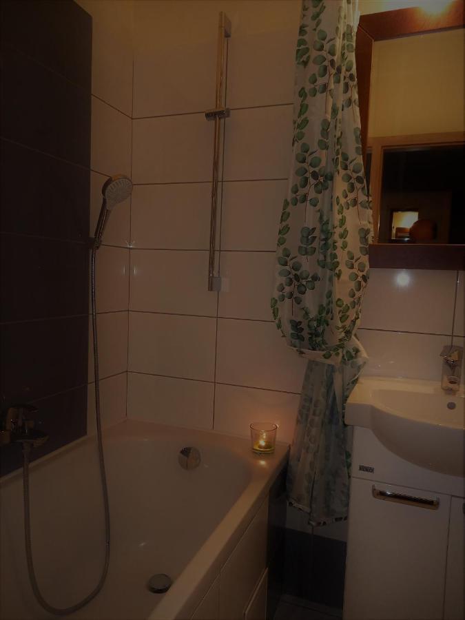 Green Wilanow Apartment With Free Parking Varşova Dış mekan fotoğraf